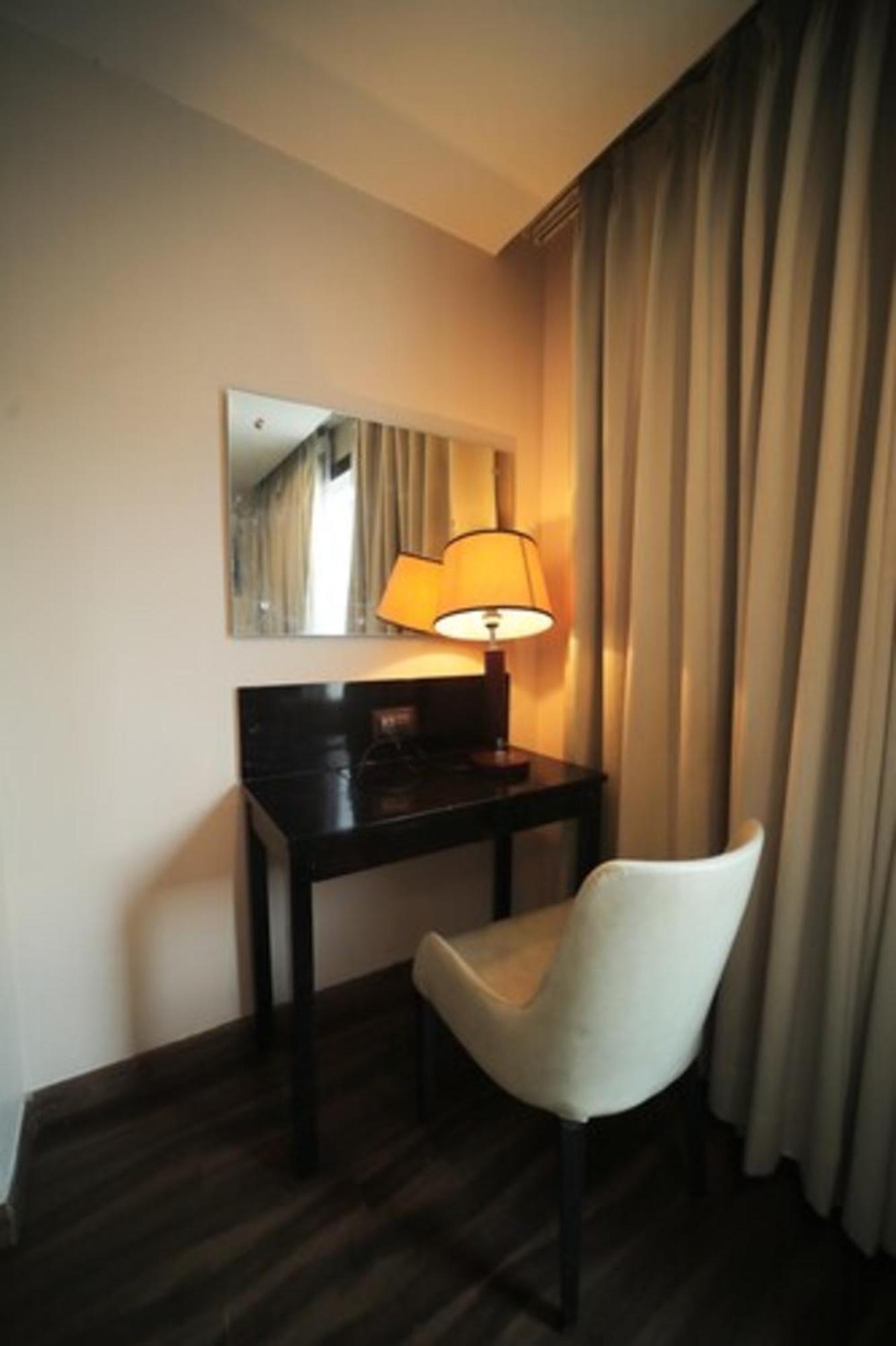 The Fortunaa Avenue By Mm Hotels Gwalior Exteriör bild